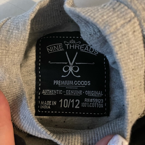 Brand new boys sweater camo - Picture 2 of 2